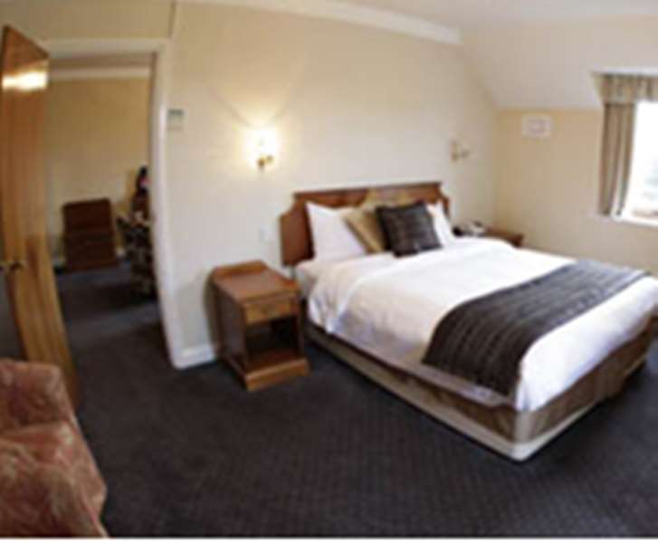 The Pear Tree Inn & Country Hotel Hindlip Room photo